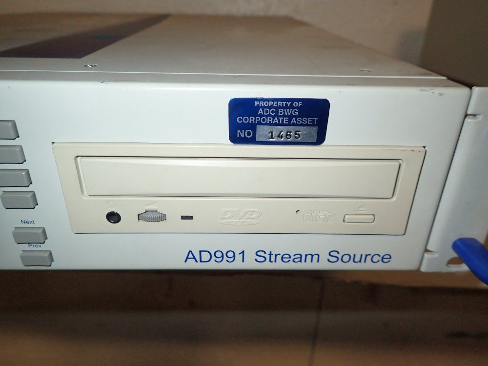 Adherent Stream Source