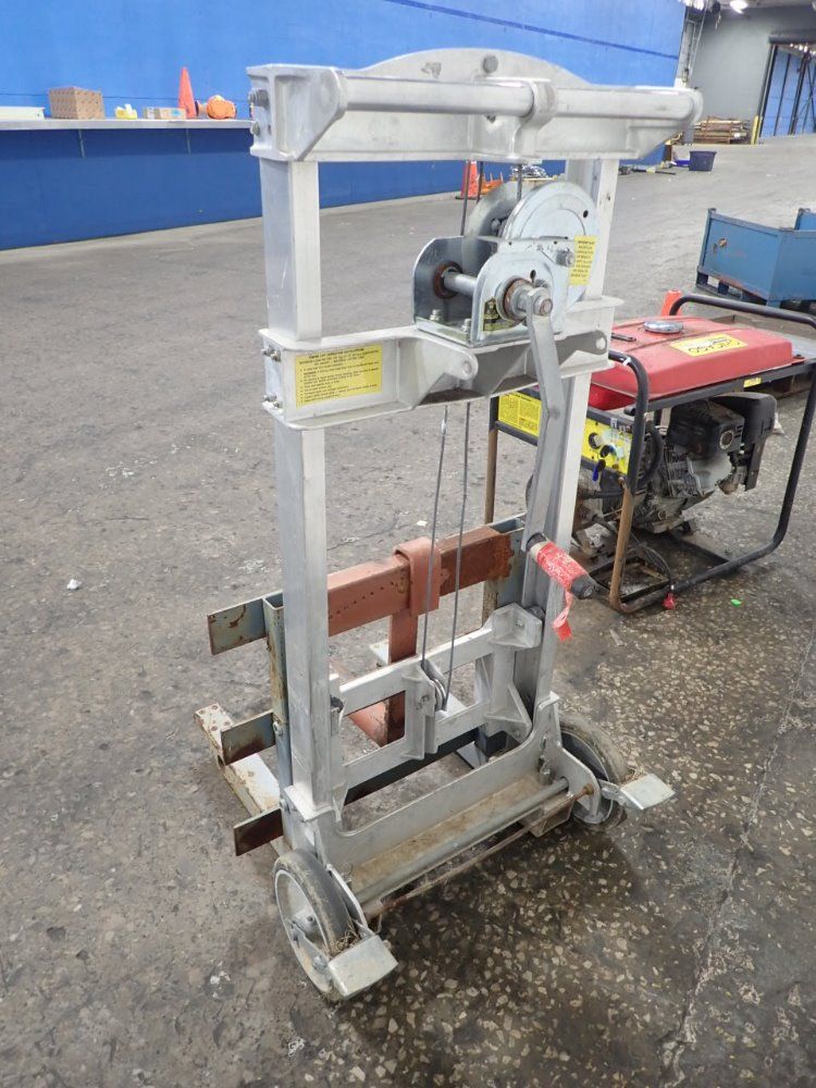 S & E Engingeering Coil Lift