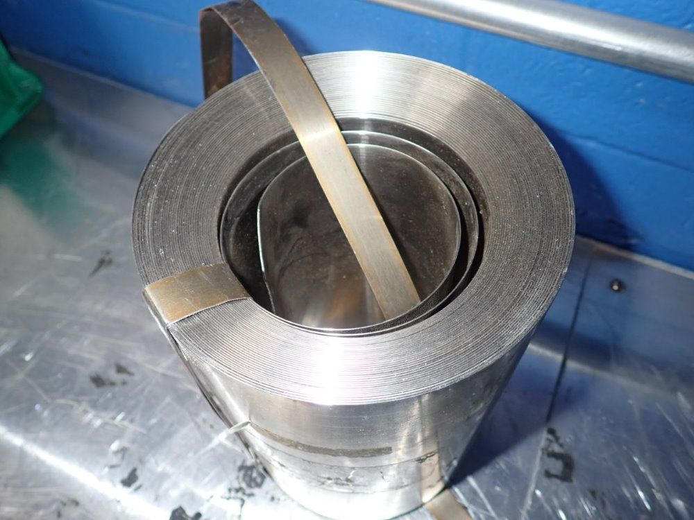 Centryco Metal Cover Roll