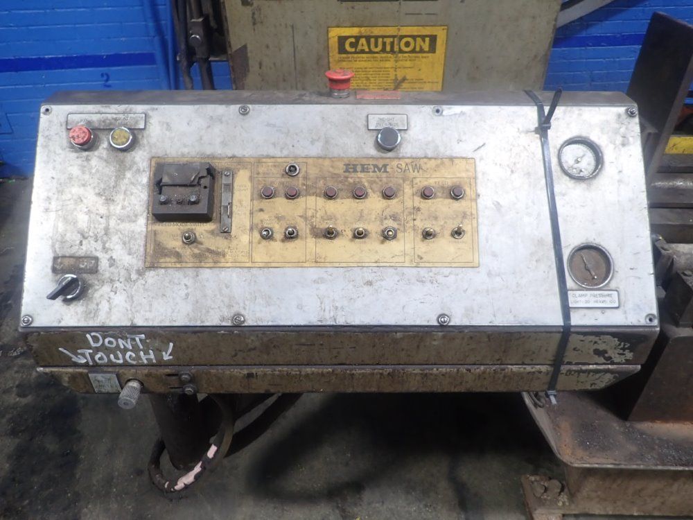 H E & M Horizontal Bandsaw