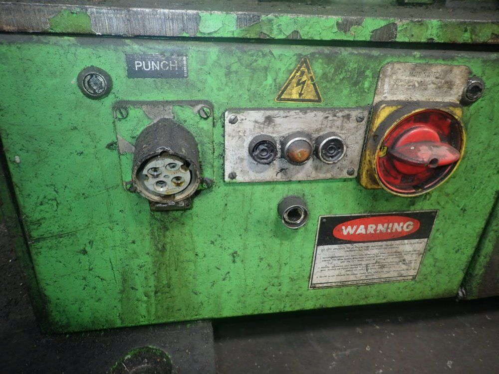 Muhr & Bender Ironworker