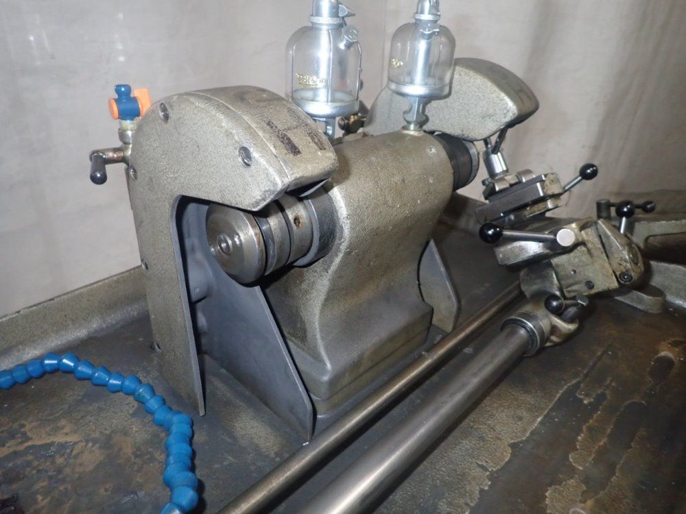 Agathon Pedestal Grinder