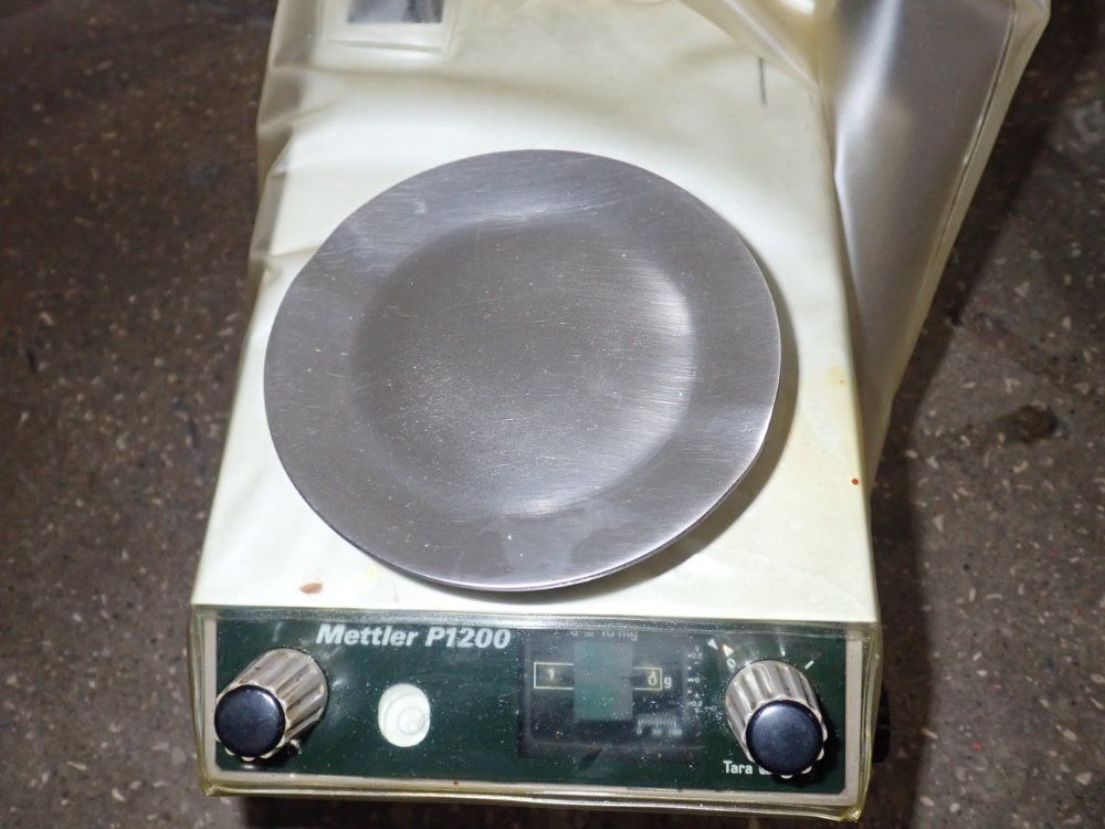 Mettler Toledo Digital Balance Scale