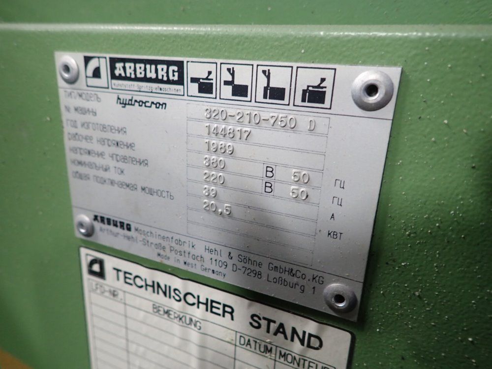 Arburg Injectioin Molder