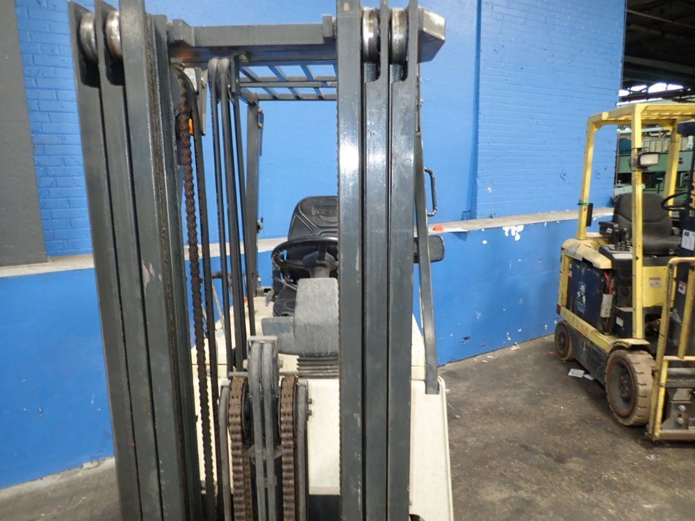 Nissan Electric Fork Lift