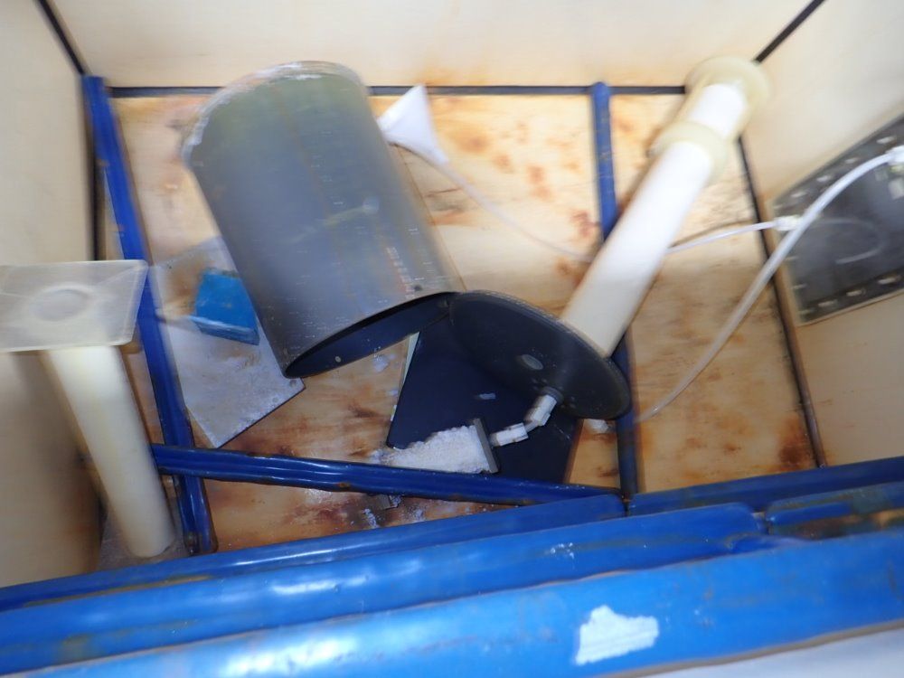 Harshaw Environmental Chamber/ Salt Sprayer