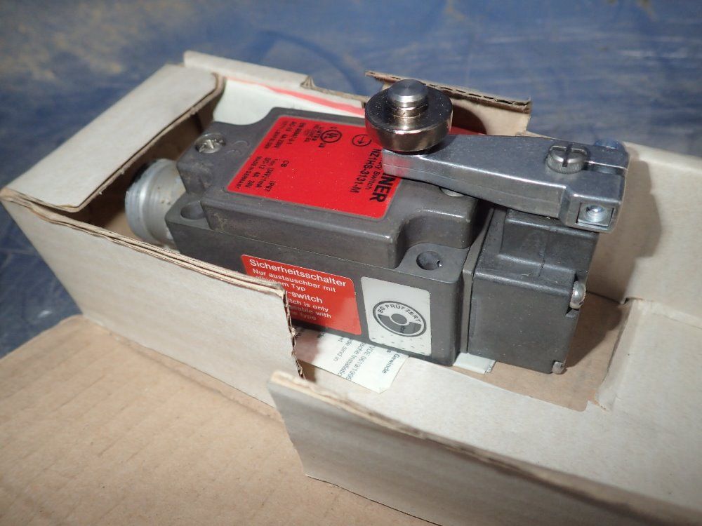 Euchner Safety Switch
