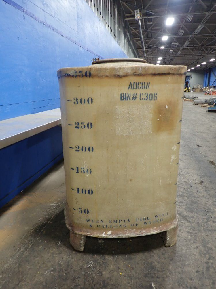 Fiberglass Reps. Fiberglass Tank