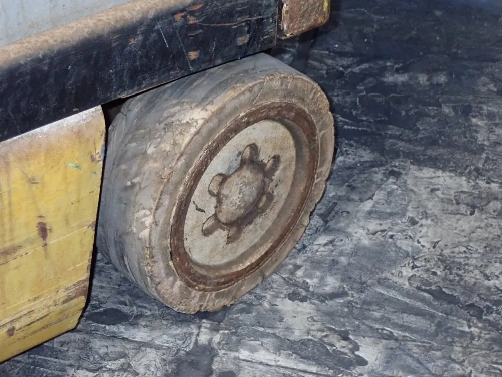 Yale Electric Forklift