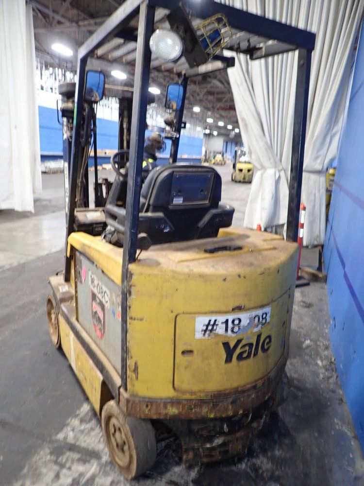 Yale Electric Forklift