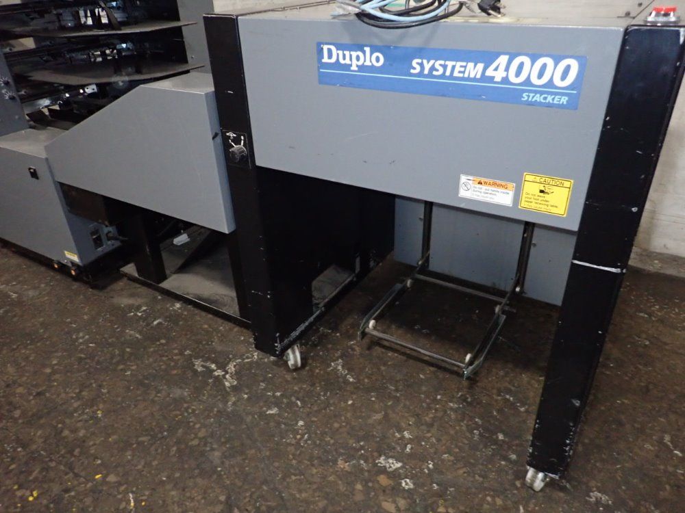 Duplo Collator / Stacker