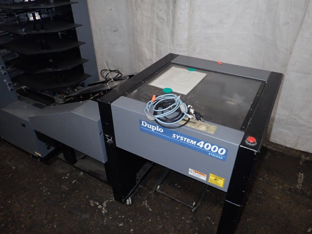 Duplo Collator / Stacker