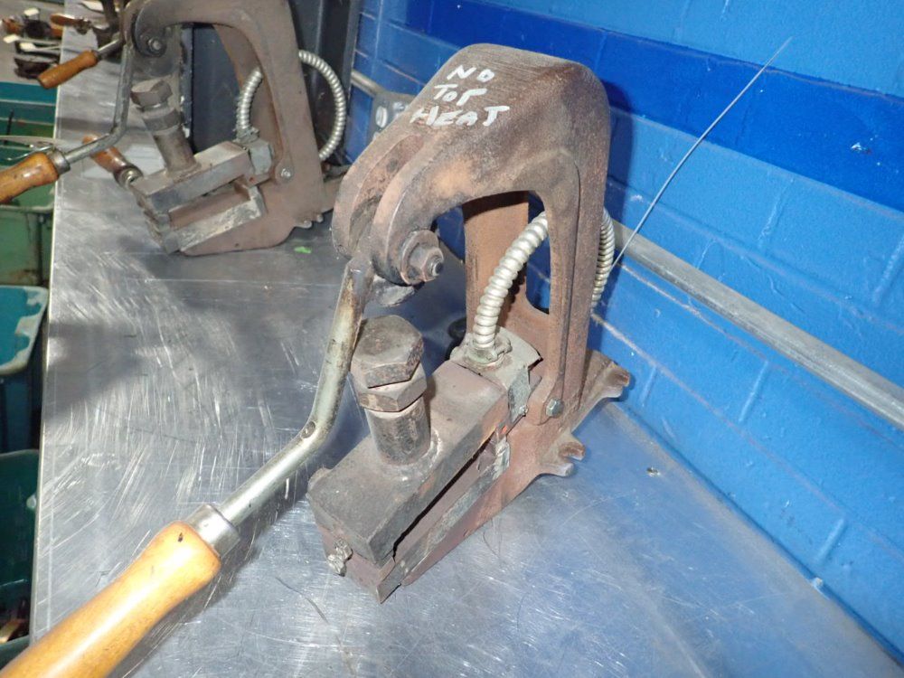 Smaco Rubber Splicing Unit