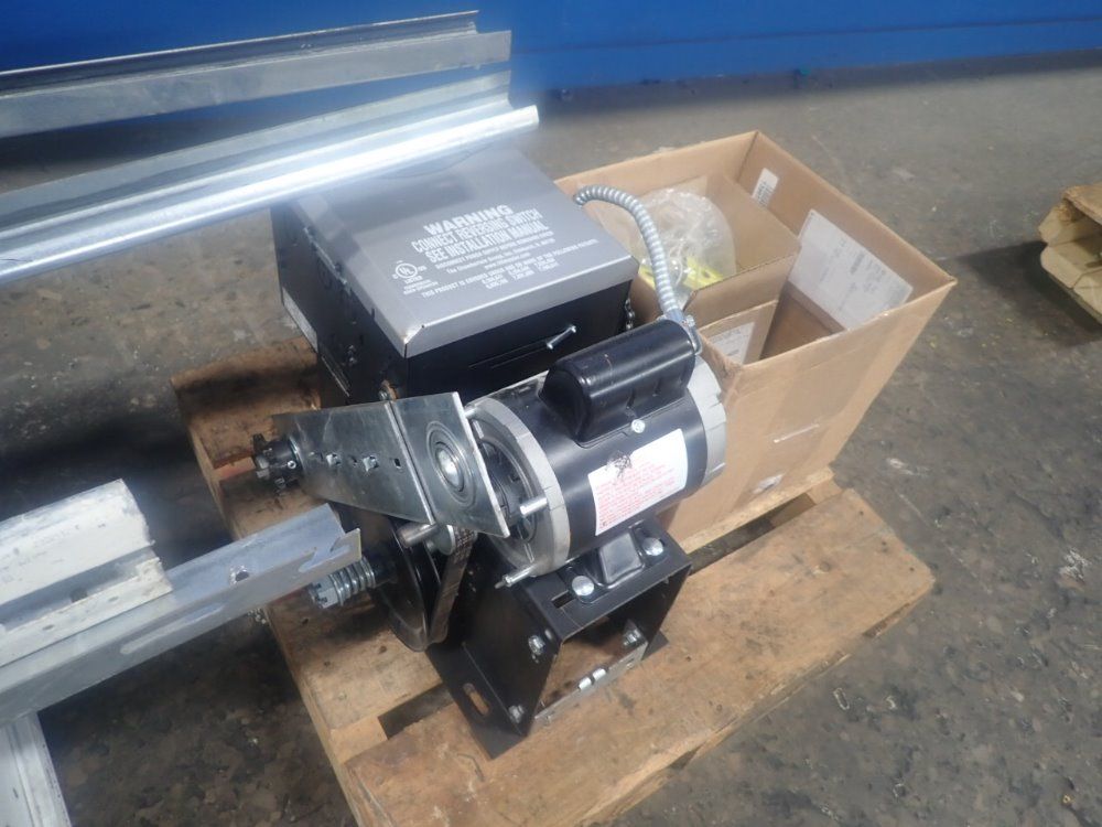 Liftmaster Garage / Dock Door W/ Lift