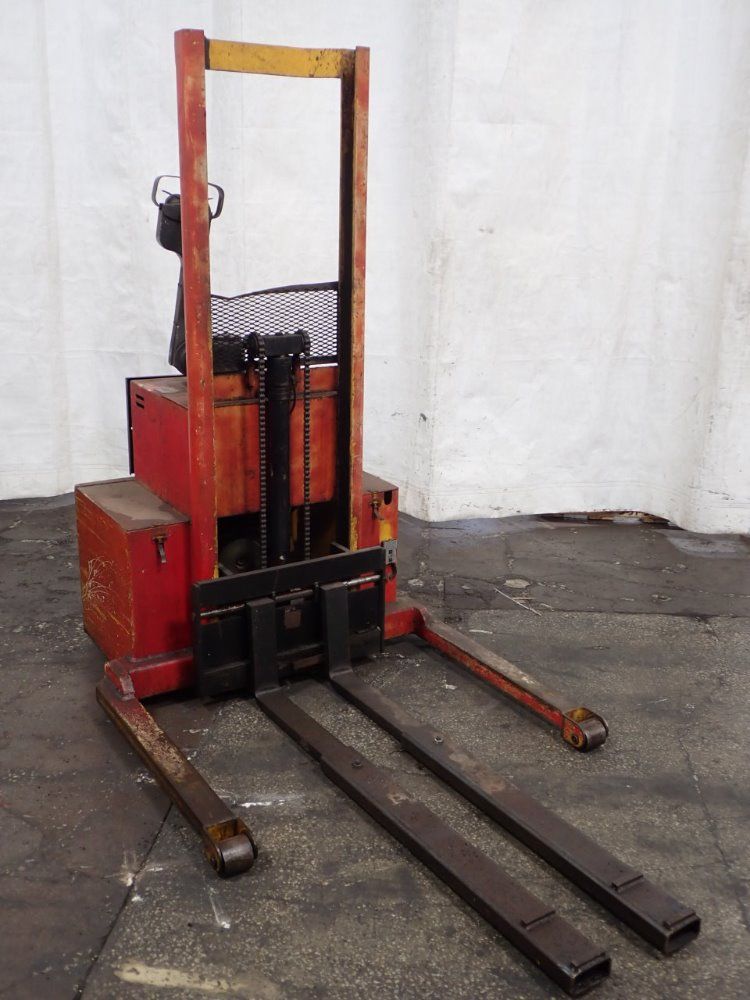 Big Joe Electric Pallet Jack