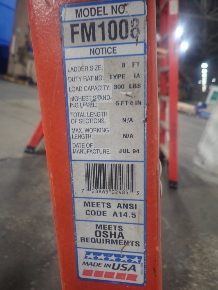 Lousiville 8' Fiberglass Aluminum Ladder