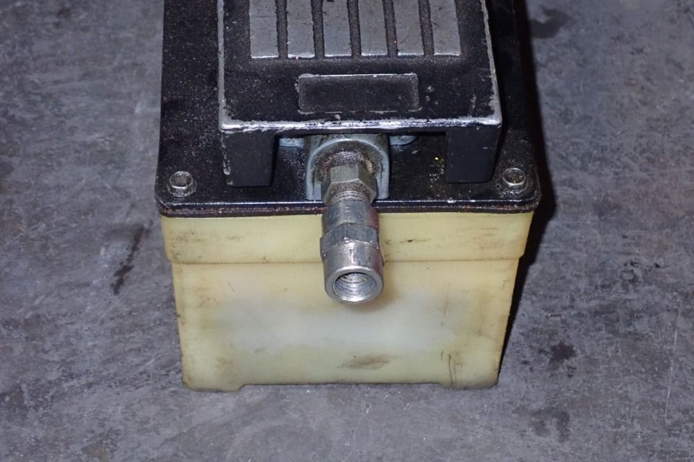 Spx Power Team Hydraulic Hand Pump