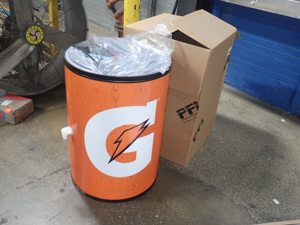 Gatorade Iceman Cooler Barrel