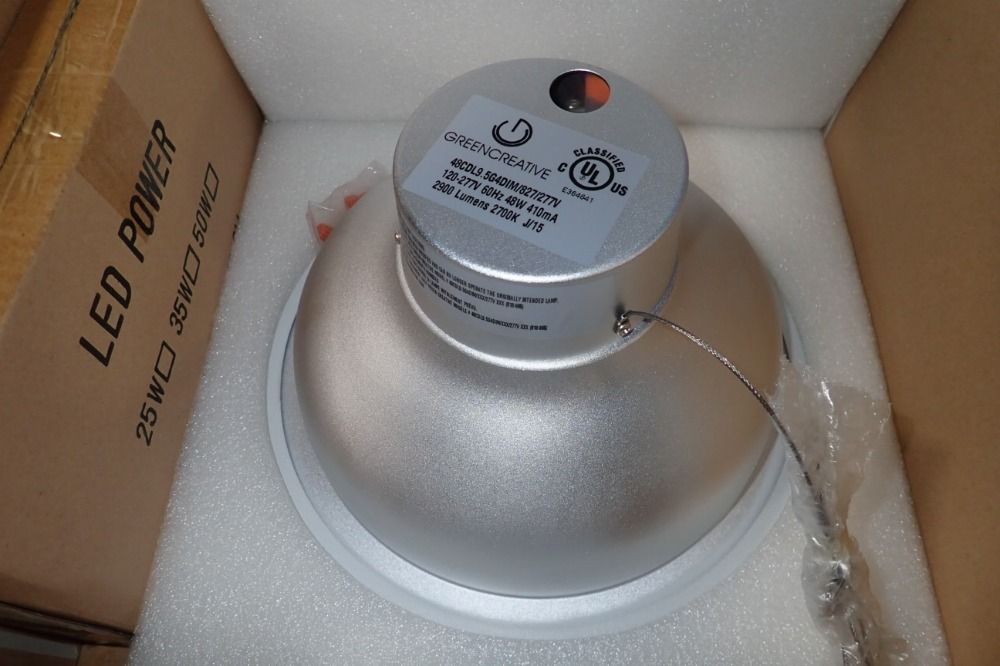 Green Creative Light Fixture