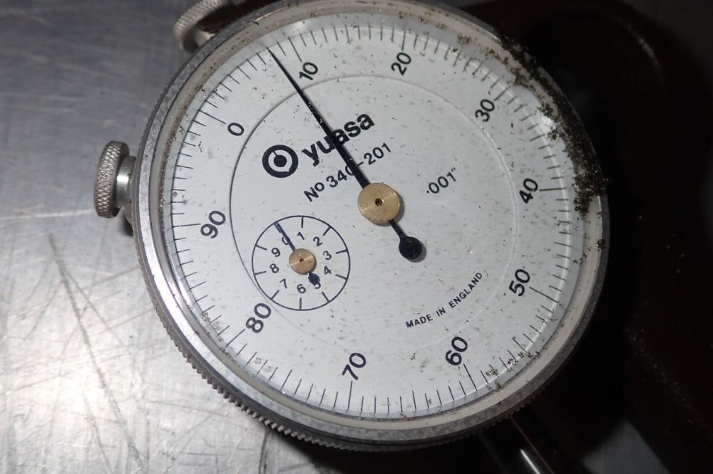 Yuasa Level Micrometer