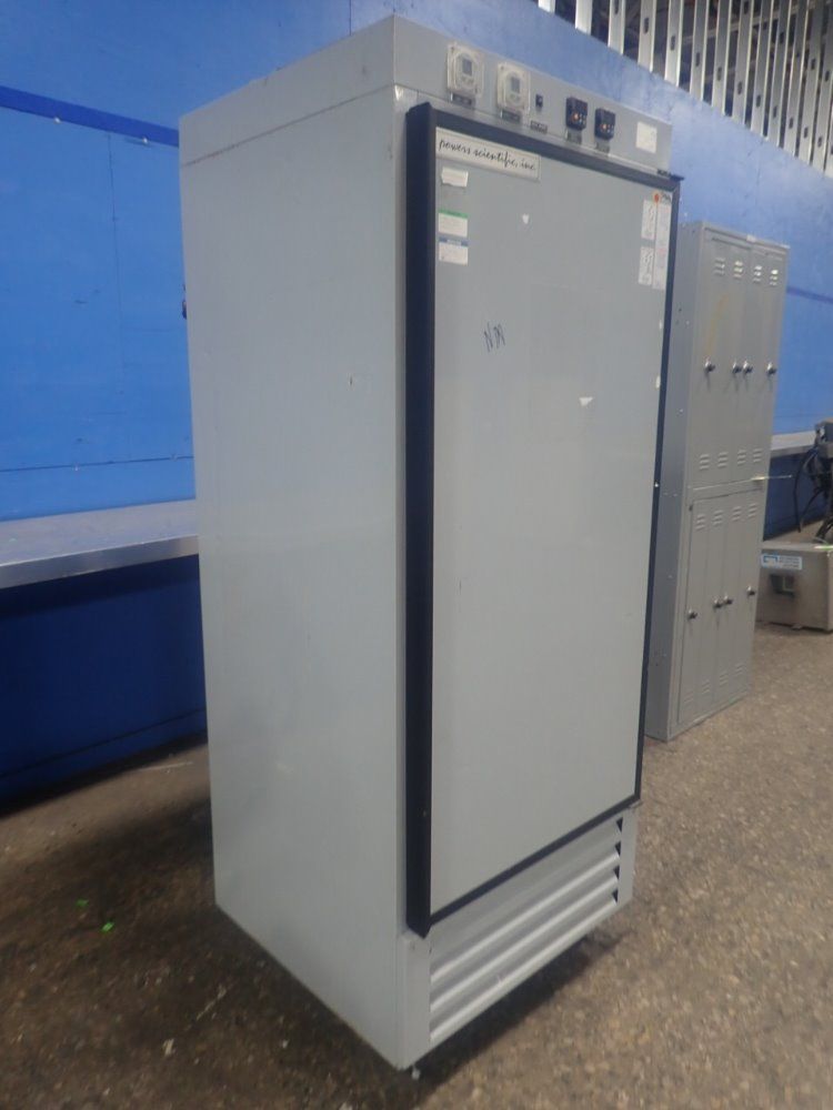 Powers Scientific Environmental Chamber