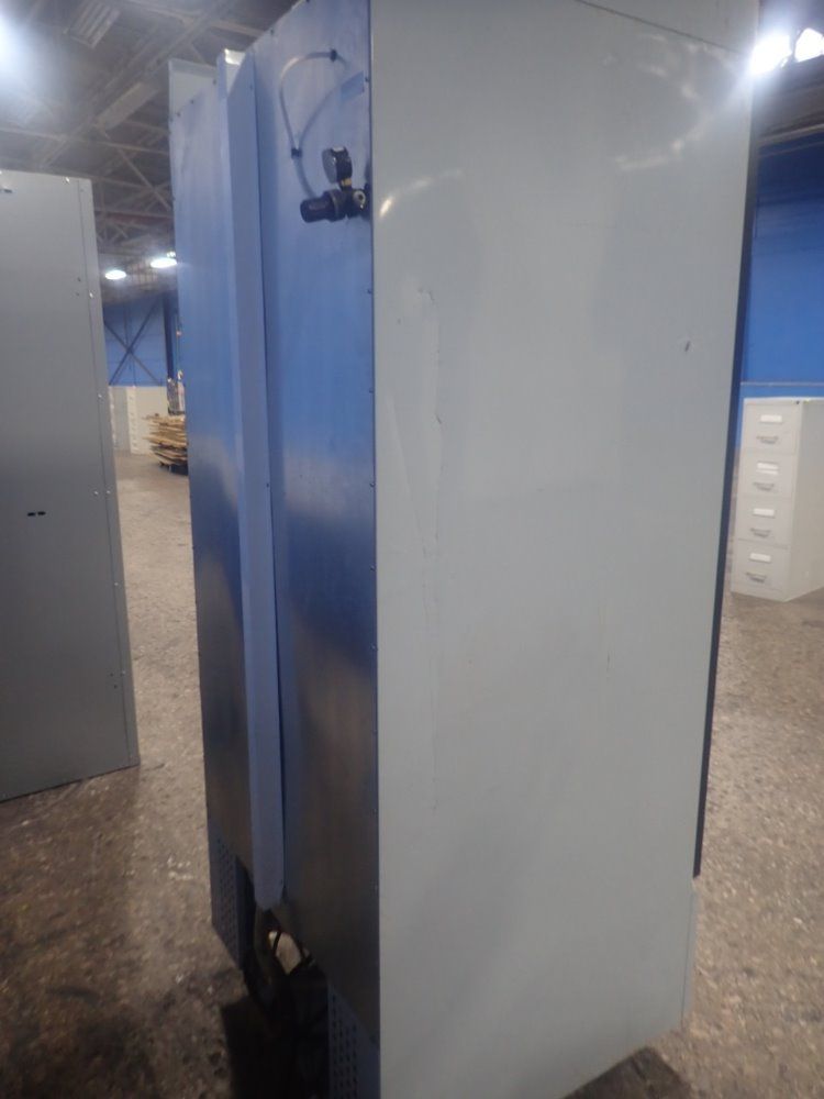 Powers Scientific Environmental Chamber