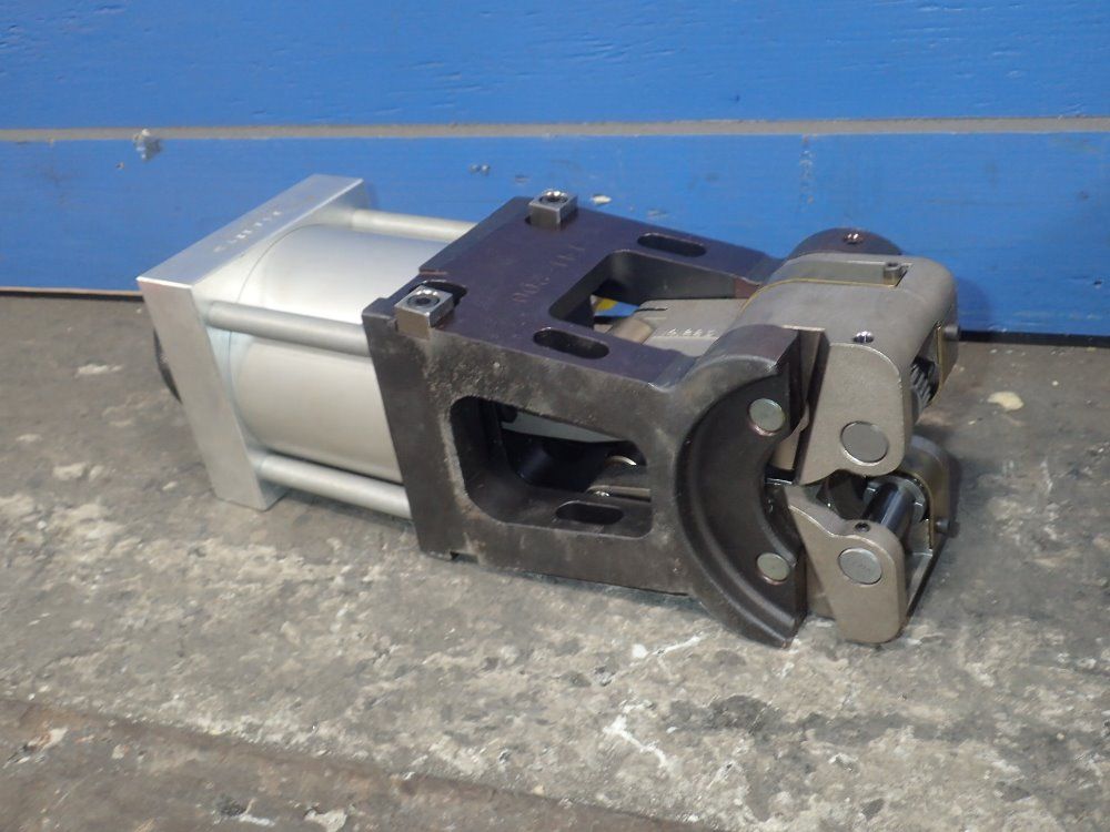 C.j. Winters Thread Roller