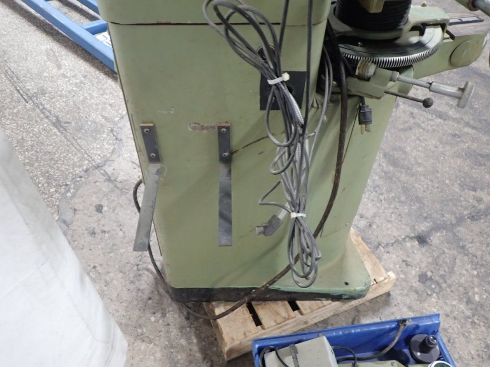 Jones&lamson Optical Comparator