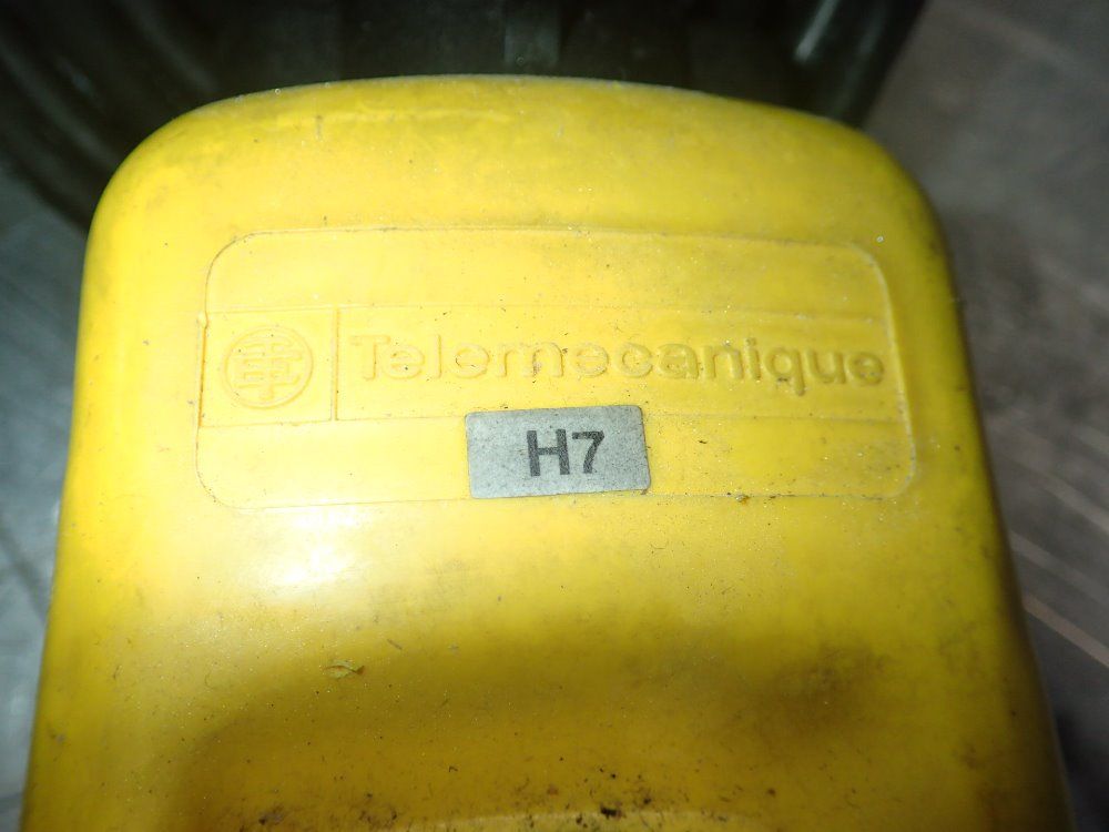 Telmechaniques Controller