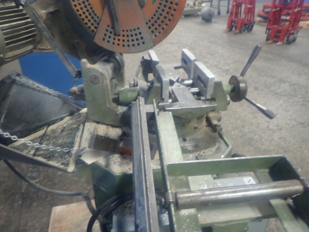 Scotchman Cut-off Saw