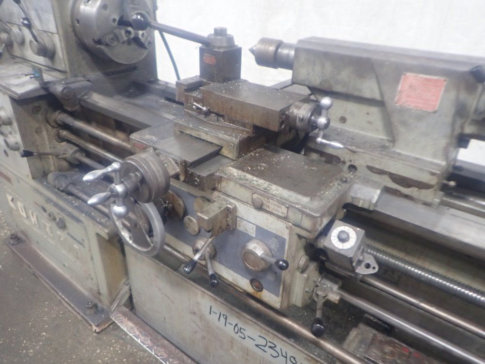 Korea Heavy Machinery Gap-bed Lathe