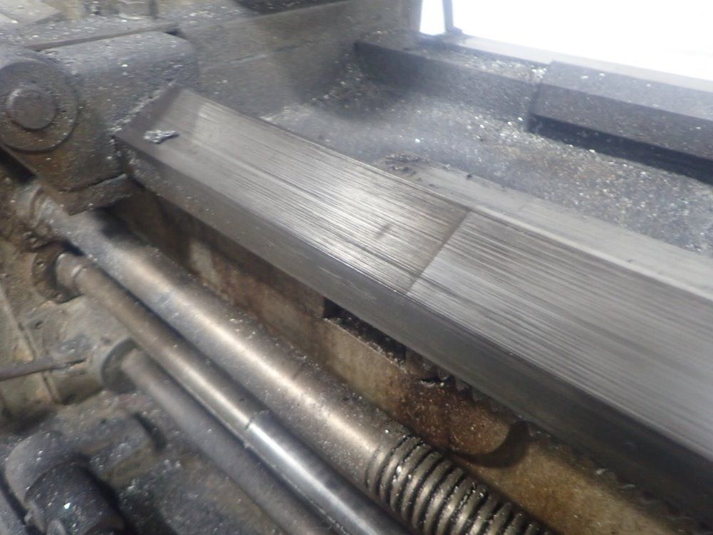 Korea Heavy Machinery Gap-bed Lathe