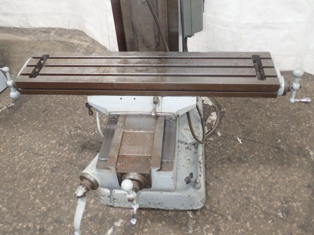 Bridgeport Vertical Mill