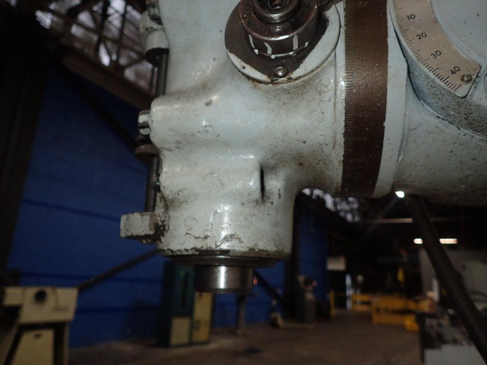 Bridgeport Vertical Mill