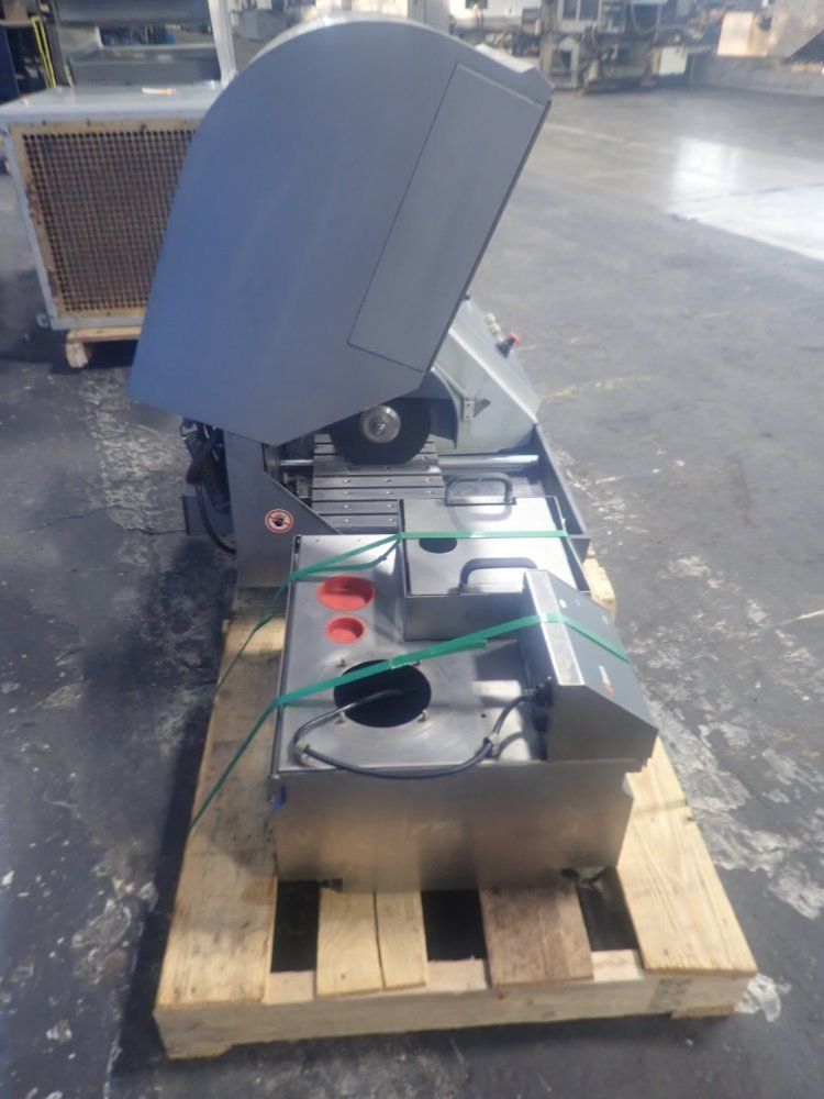 Struers Table Top Cut Off Machine