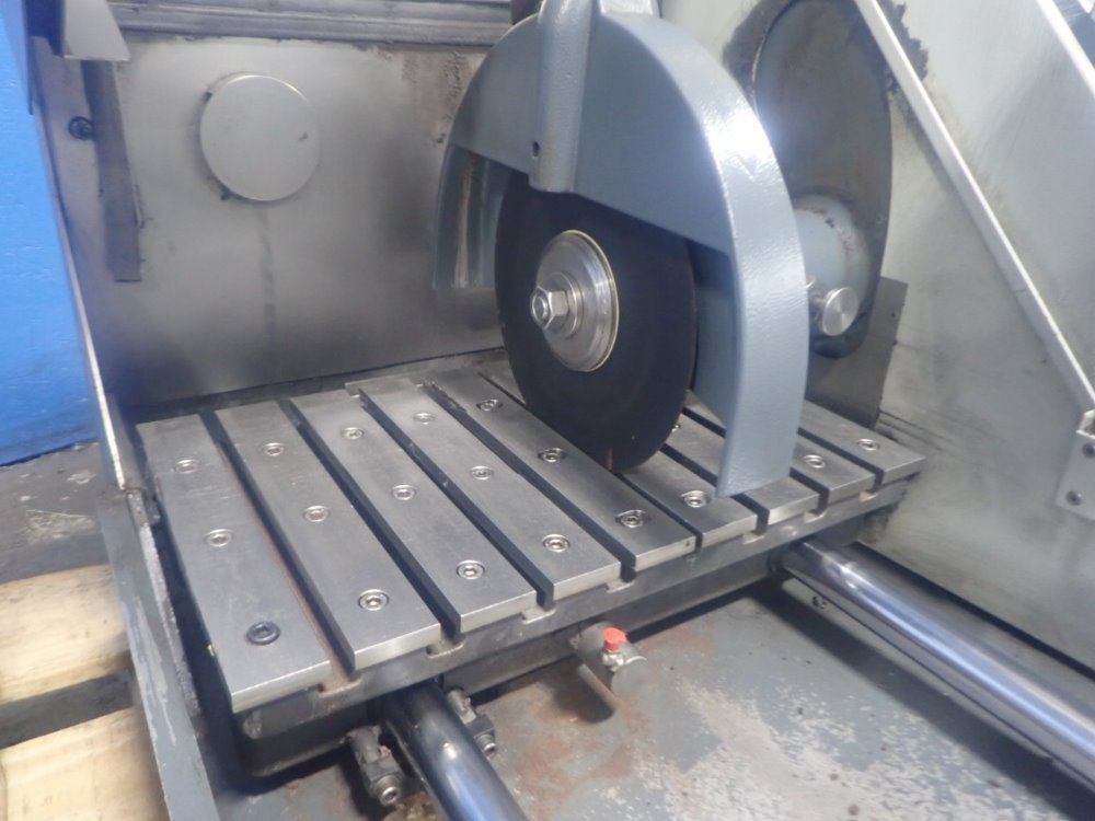 Struers Table Top Cut Off Machine