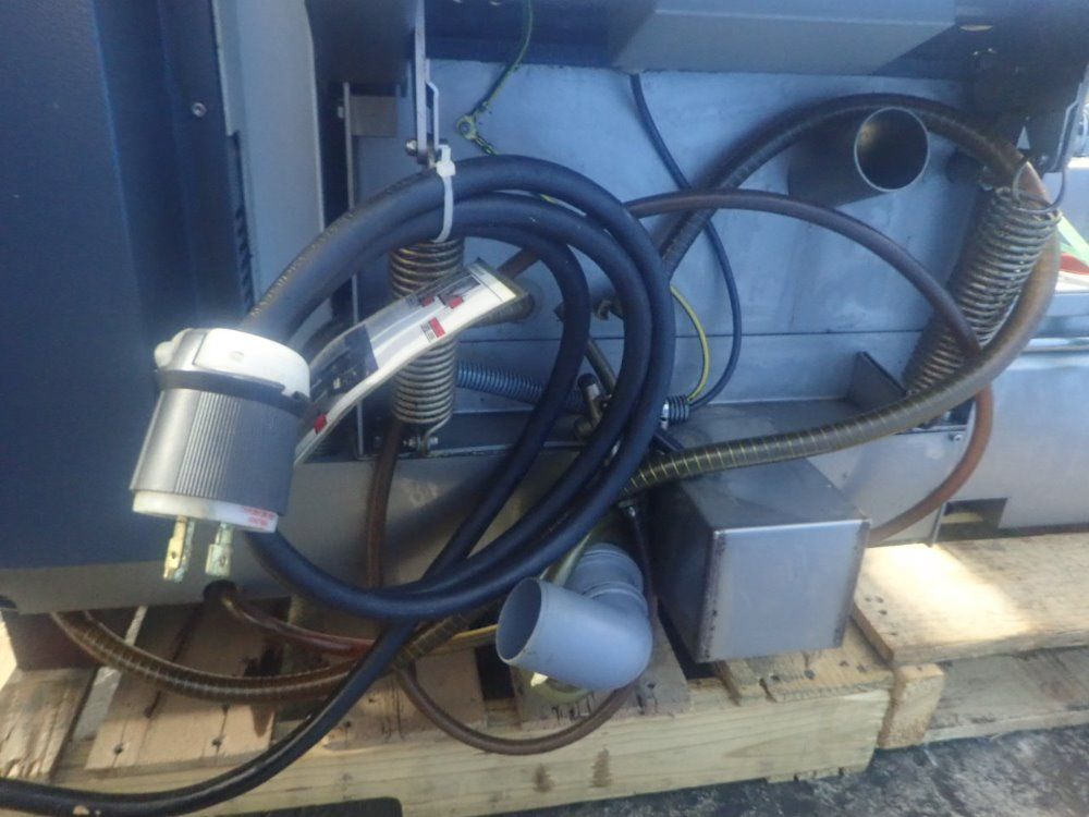 Struers Table Top Cut Off Machine