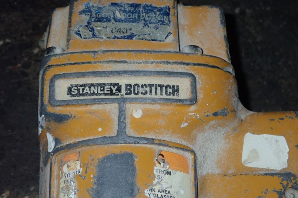 Bostitch/stanley Pneumatic Staple Gun