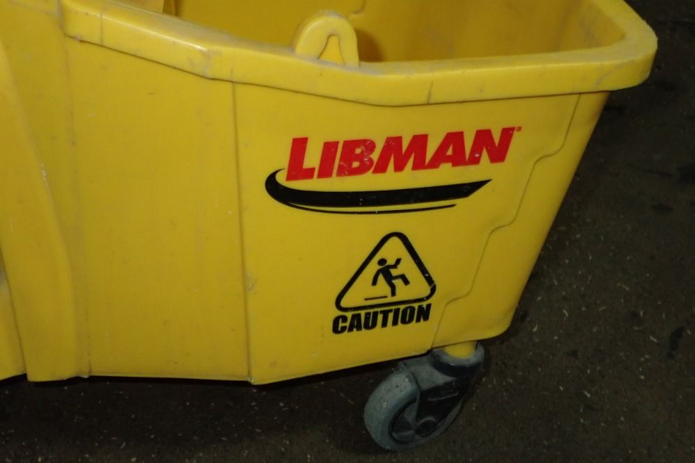 Libman Portable Mop Bucket With Wringer