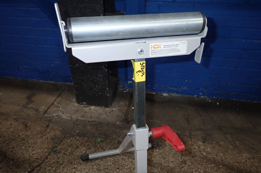 Hdx Adjustable Roller Stand