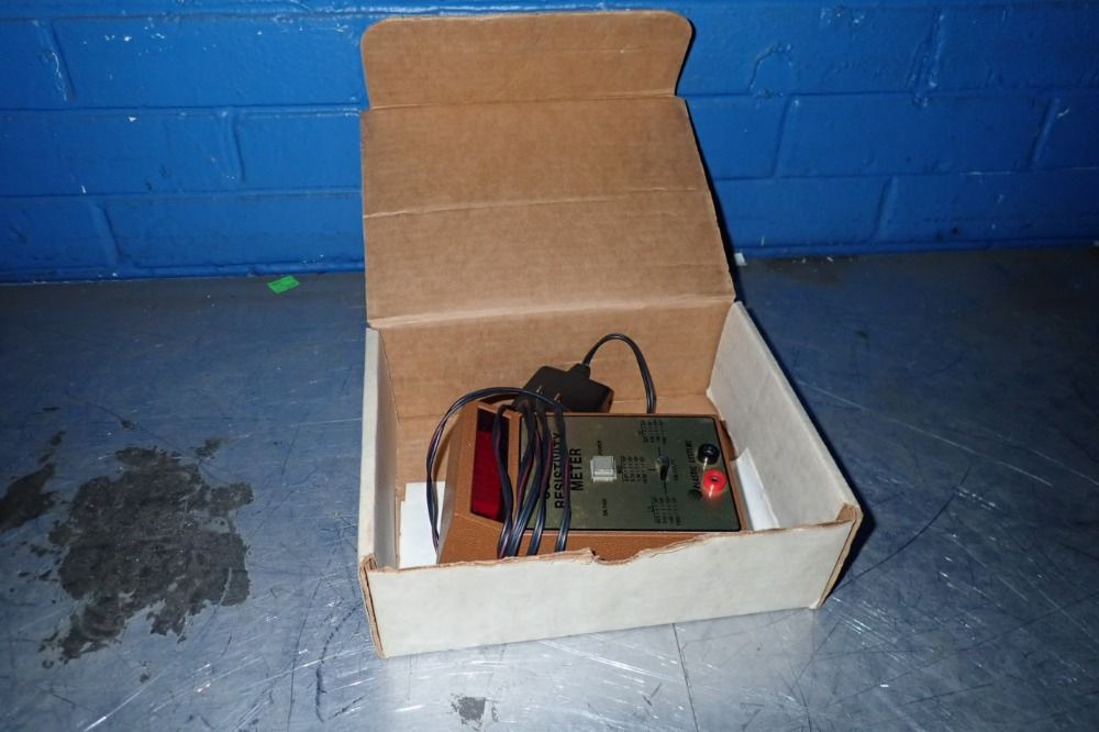Plastic Systems Surface Resistivity Meter
