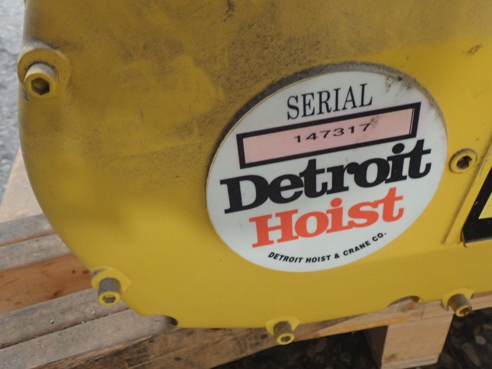 Detroit Cable Hoist