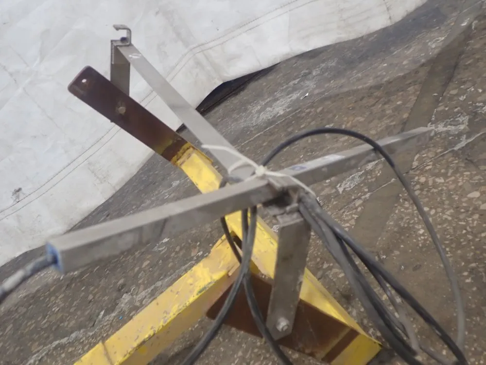 Simco Static Neutrilizing Bar Stand