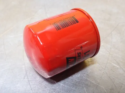 Baldwin Filter 6 Baldwin Filter B131 Spin On Oil Filters. - B131