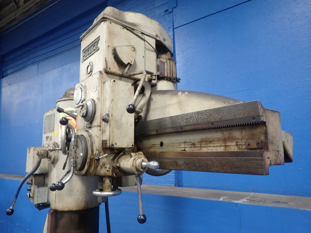 Fosdick 11" Column Radial Arm Drill