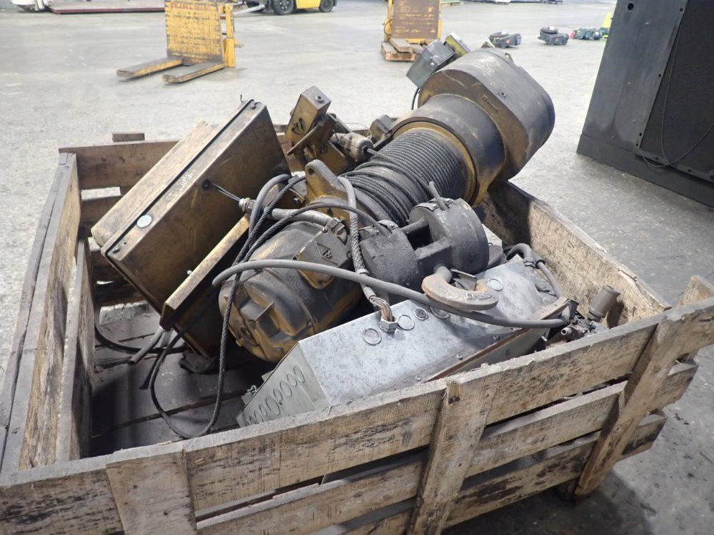 Wright Electric Cable Hoist