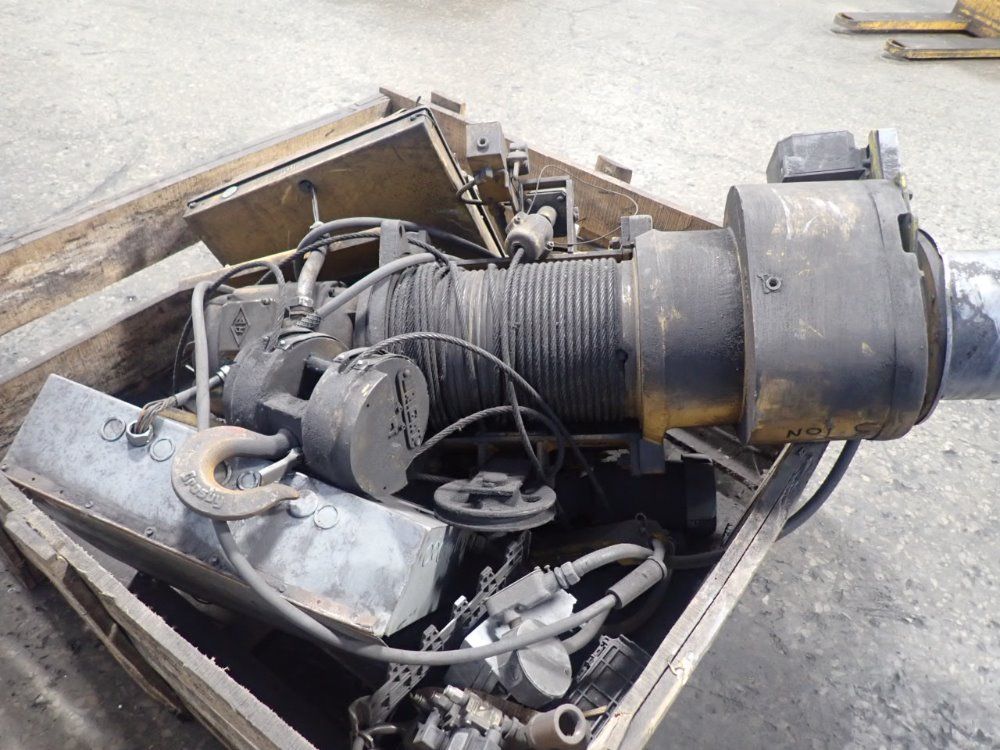 Wright Electric Cable Hoist