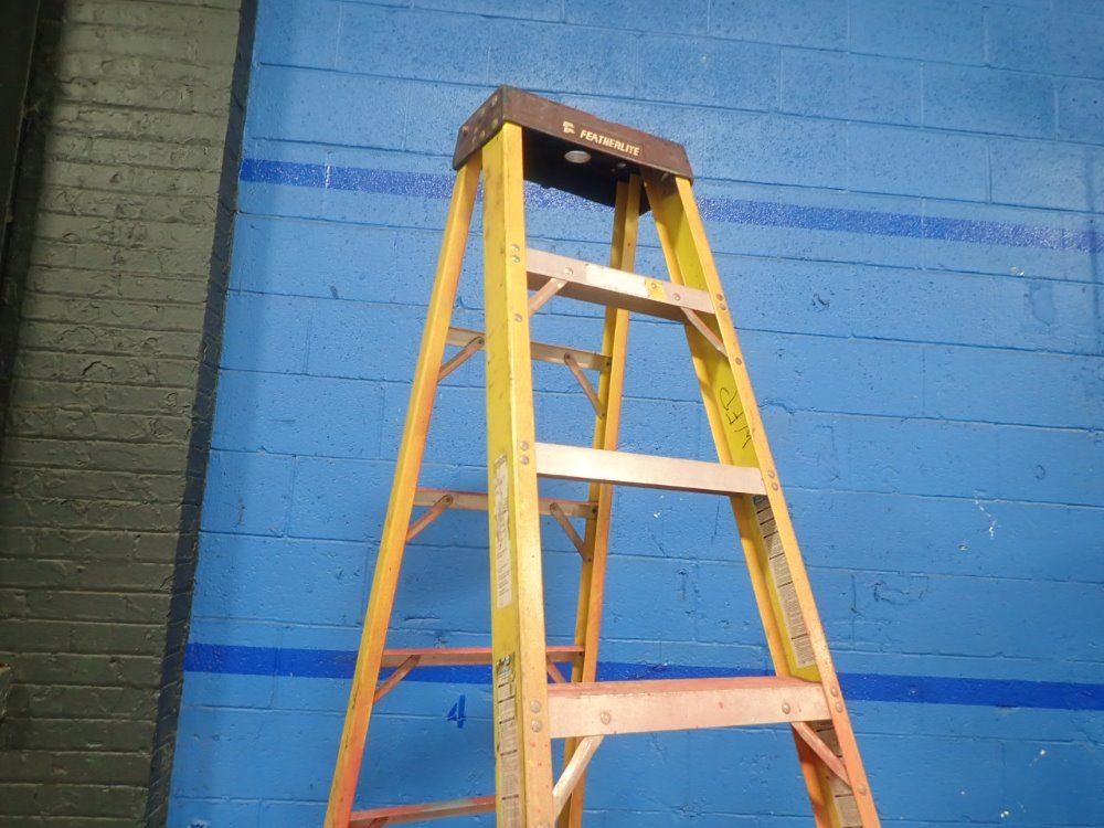 Featherlite Ladder