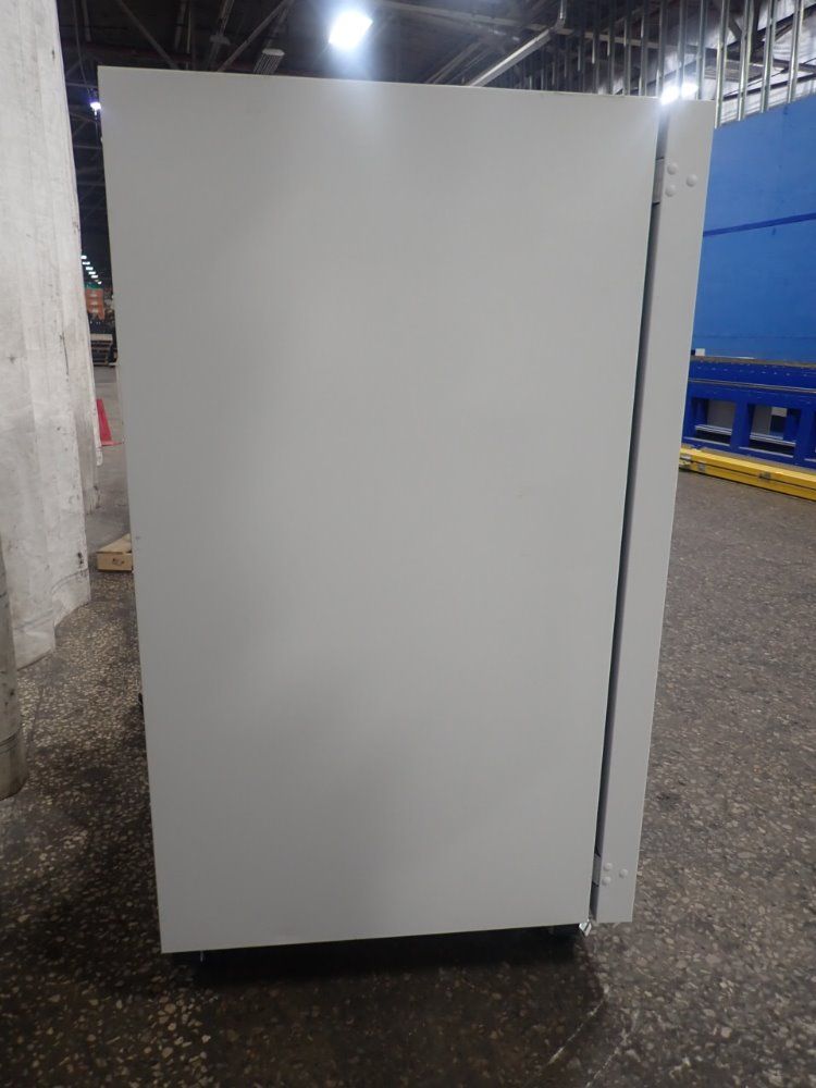 Binder 572 F Fed 720-ul Drying Oven - Fed 720-ul