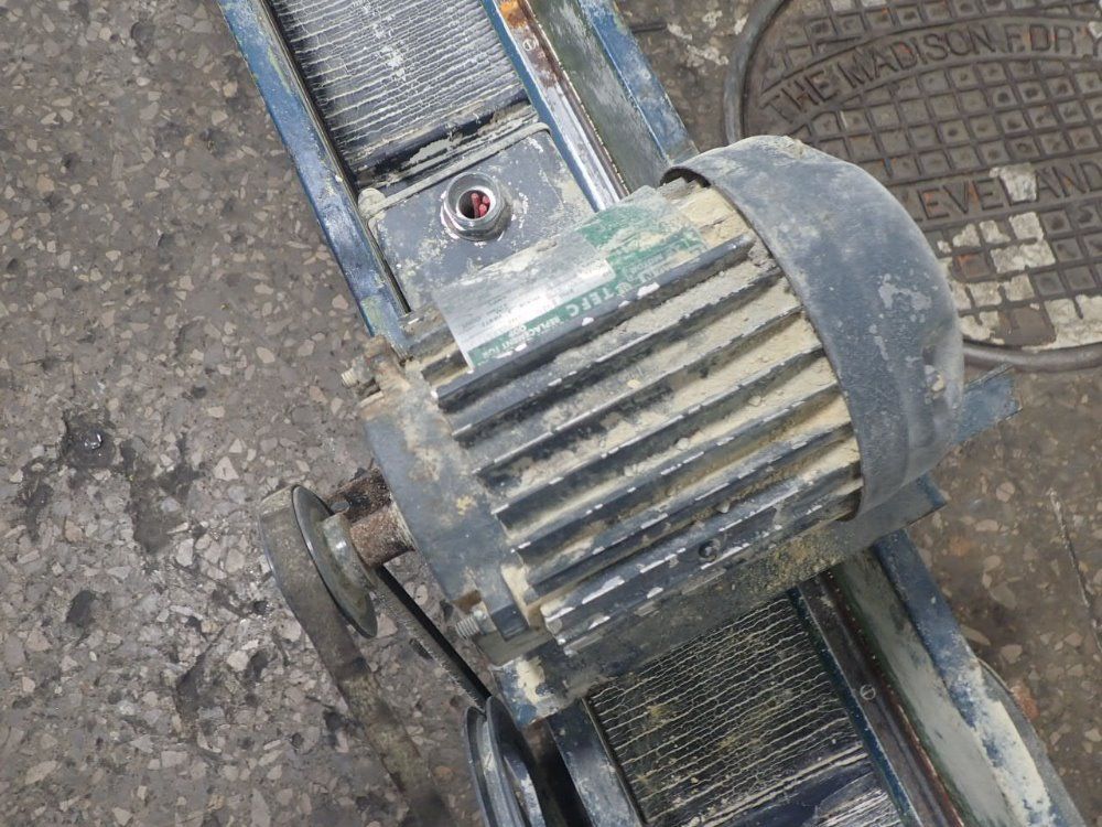 Amadas Industries Power Chip Conveyor